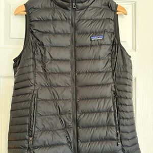 Patagonia Black Quilted Down Insulated Vest